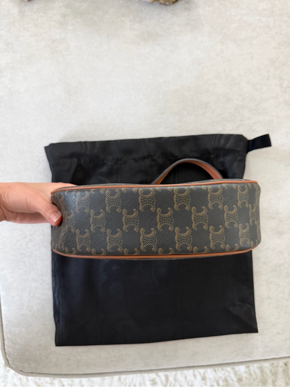 Celine Ava Triomphe canvas shoulder/handbag - Picture 4 of 8